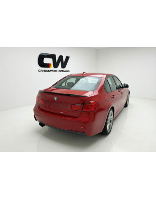 Accessorio estetico per BMW Serie 3 F30 (Cod. CW-CWMX-SPT-V3001PB)