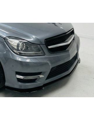 Splitter anteriore per Mercedes-Benz C Series W204 AMG Line V2 (Cod. CW-CWFS2-MB-W204-AMGL-V1-A1)