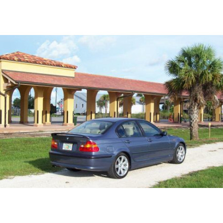 Spoiler sulla copertina Berlina BMW Serie 3 E46 (Cod. TF-BFT00261)