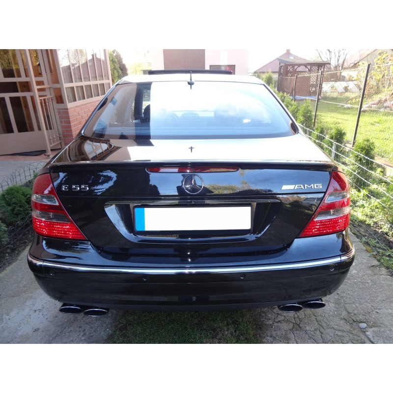 Spoiler del portellone in look AMG MERCEDES Classe E W211 (Cod. TF-BFT00626)
