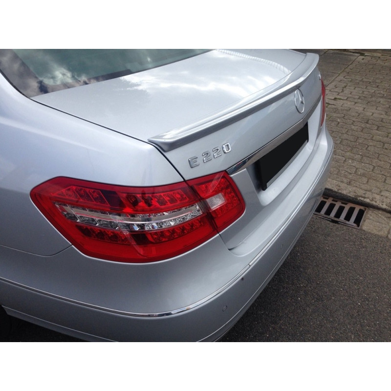 Spoiler del portellone in look AMG MERCEDES Classe E W212 (Cod. TF-BFT00629)