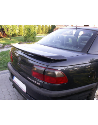 Spoiler sulla copertina Berlina OPEL Omega "B" (Cod. TF-BFT00739)