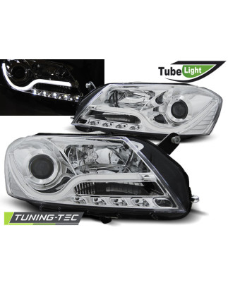 Fari Anteriori Cromato per Volkswagen Passat B7 10/2010-10/2014 (Cod. TT-LPVWI2)