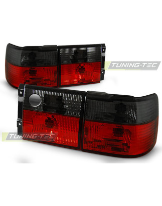 Fanali Posteriori Rosso Fumé per Volkswagen Vento 01/1992-09/1998 (Cod. TT-LTVW90)