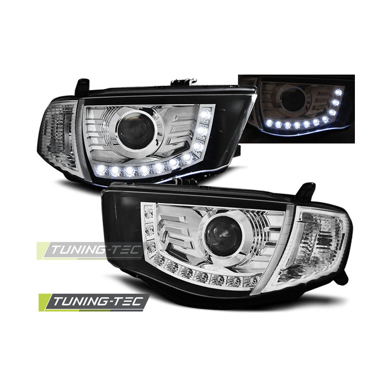 Fari Anteriori con Luci Diurne Luci Diurne Cromato per Mitsubishi L200 2006-2010 (Cod. TT-LPMI09)