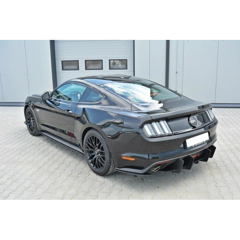 Diffusori minigonne racing Ford Mustang GT Mk6 (Cod. M-FO-MU-6-GT-CNC-SD1A)