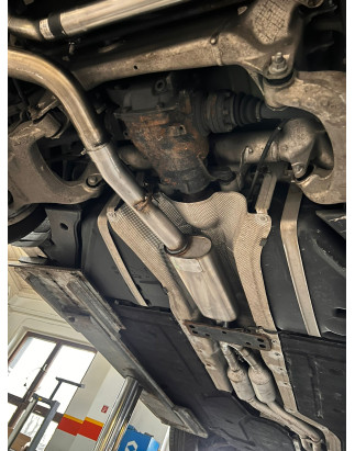 BMW E60 520i/ 523i/ 525i/ 530i ab 2006 Silenziatore anteriore (Cod. F-BM032020-VSD)