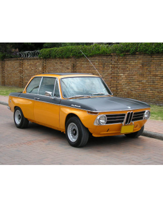 Bodykit carrozzeria BMW 2002 Alpine (Parafanghi anteriori + posteriori pannelli)  (Cod. O-Kit365)