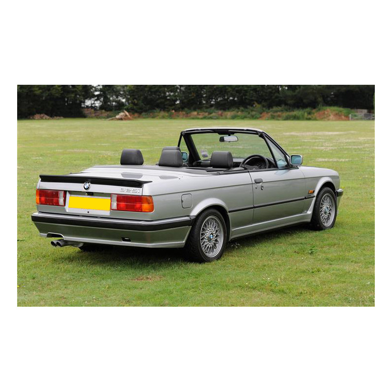 Sottoparaurti posteriore   BMW E30 M Phase 1 (Cod. O-UBR077)