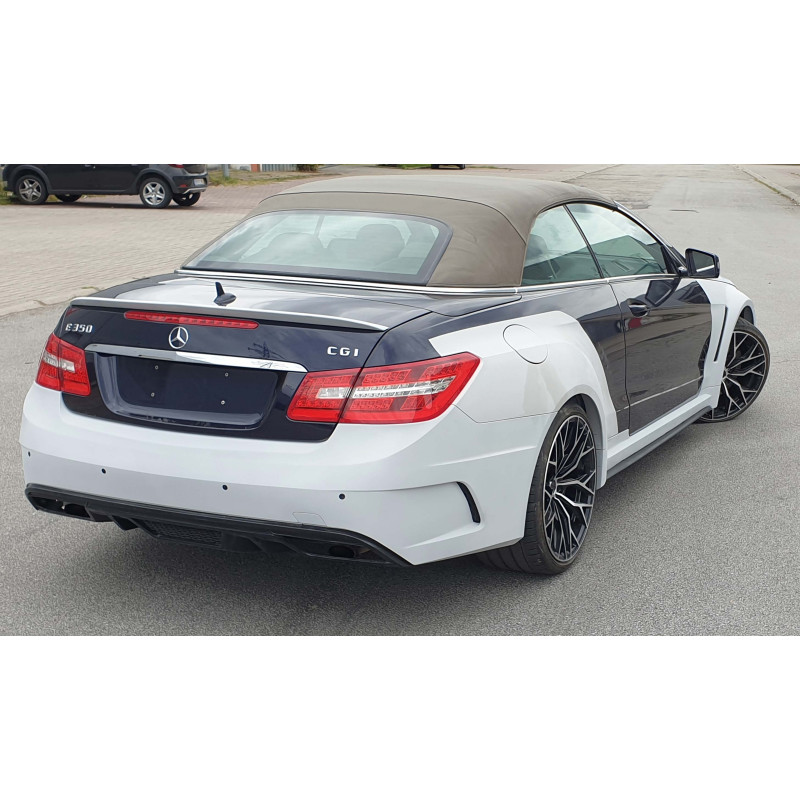 Parafango posteriore Mercedes Classe E Cabrio Pre-lifting A207 (Wide Body) (Wide Body)  (Cod. O-RF00