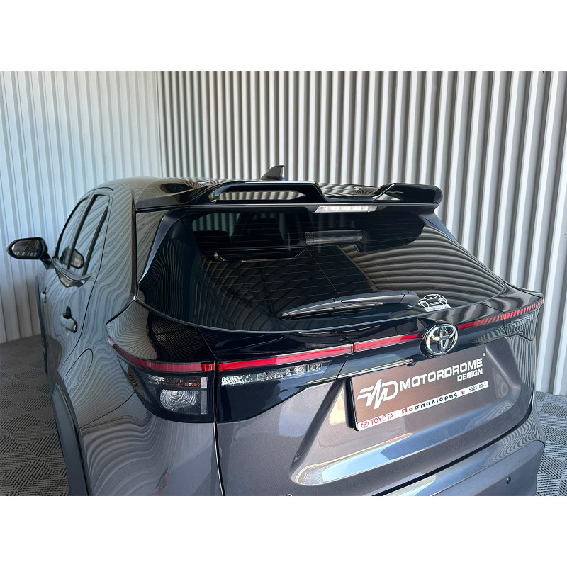 Spoiler sul tetto Toyota Yaris Cross Mk1 primerizzato (Cod. MDA-536P)