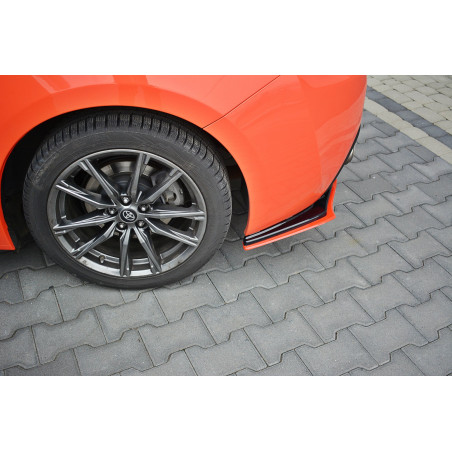 Splitters posteriori laterali V.2 Toyota GT86 Facelift  (Cod. M-TO-GT86-1F-RSD1RRED+RSD1G)