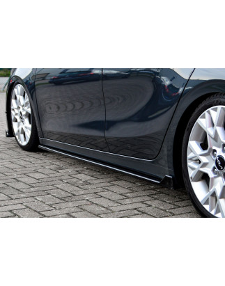 Set minigonne Cup con flaps posteriori Race look Kia Ceed SW CD (Cod. IN-INE-10140050/1CWH-ABS-CUP4-