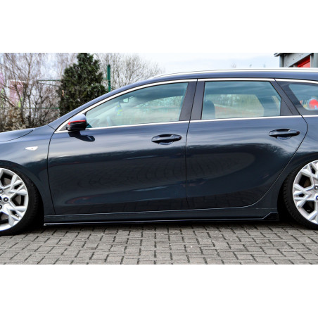 Set minigonne Cup con flaps posteriori Race look Kia Ceed SW CD (Cod. IN-INE-10140050/1CWH-ABS-CUP4-