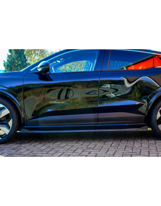 Set minigonne sottoporta con flaps anteriori e posteriori Renault Megane E-Tech Elektric Typ: RCB (C