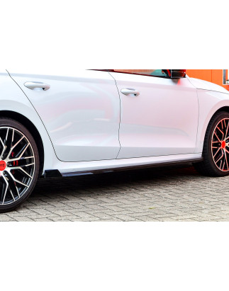 Set minigonne Cup con flaps posteriori Race look Skoda Octavia RS NX berlina (Cod. IN-INE-10410050ER