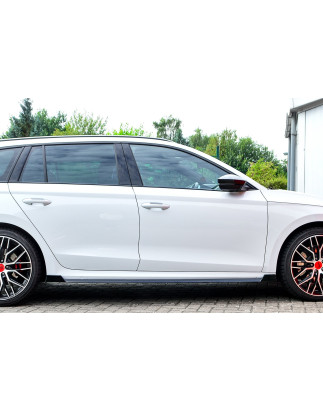 Set minigonne Cup con flaps anteriori e posteriori race look   Skoda Octavia RS NX berlina (Cod. IN-