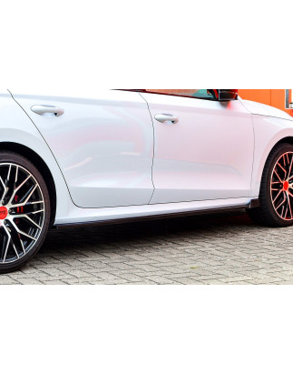 Set minigonne Cup con flaps anteriori race look   Skoda Octavia RS NX berlina (Cod. IN-INE-10410050E