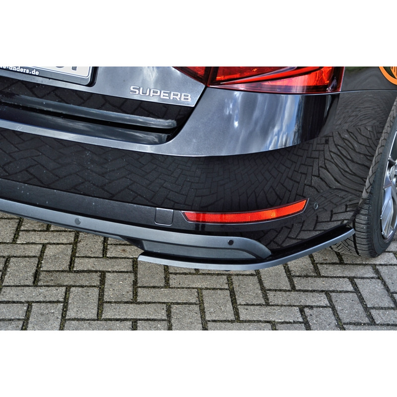 Sottoparaurti posteriori laterali  ABS  Skoda Superb 3   3T/3V (Cod. IN-INE-10420045CL/R-ABS-C)