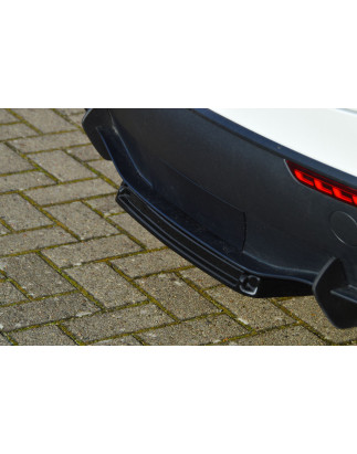 Kit pinne posteriori per diffusore  + Sottoparaurti posteriore mittig  Tesla Model Y (Cod. IN-INE-10