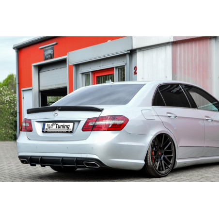 Kit pinne posteriori per diffusore  adatto solo per berlina Mercedes Benz E Klasse AMG-Line Typ W212