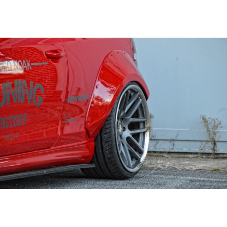 IN Liberty Style Radlaufverbreiterung 4 tlg.    adatto per Golf 6 GTI ( andere Golf 6 Ausführungen 