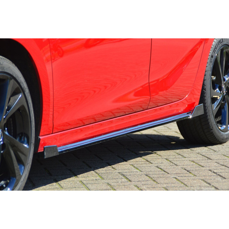 Set minigonne sottoporta con flaps anteriori e posteriori Opel Corsa F (Cod. IN-INE-570050FW-ABS-G-2