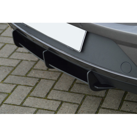 Estrattore posteriore race look                    solo per ST  FR  adatto Seat Leon 3 Facelift (Cod