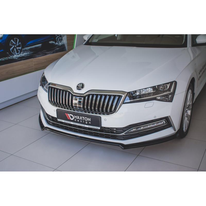 SPLITTER ANTERIORE V.1 Skoda Superb Liftback / Combi Mk3 Facelift (Cod. M-SK-SU-3F-FD1G)