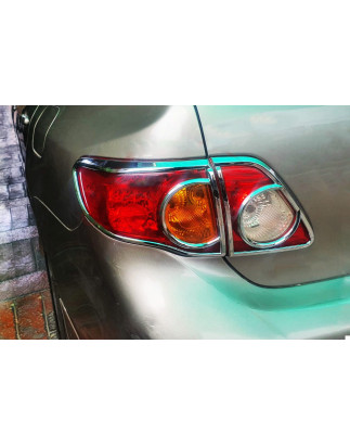 TOYOTA COROLLA 2007-2010 berlina PRE-RESTYLING OUTLET CORNICI FANALI POSTERIORI (Cod. AP-248_A4x4)