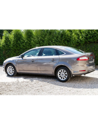FORD MONDEO MK4 IV 2007-2014 berlina PARASPRUZZI (Cod. AP-1229_A4x4)
