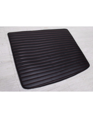 VOLKSWAGEN TOUAREG II 7P 2010-2018 TAPPETINO BAGAGLIAIO ECO PELLE (Cod. AP-27886_A4x4)