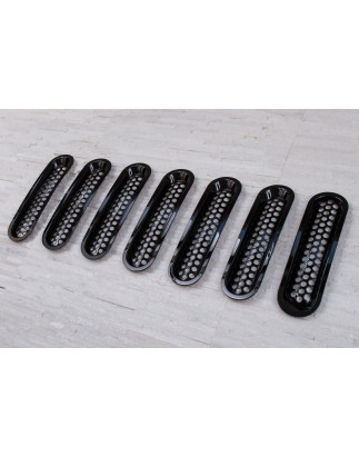 JEEP WRANGLER JK 2007-2018 ESTETICI INSERTI MASCHERINA NERI ABS (Cod. AP-27985_A4x4)