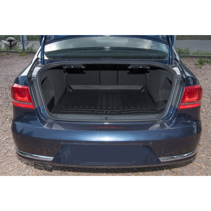 VOLKSWAGEN PASSAT B7 berlina TAPPETINO BAGAGLIAIO MOQUETTE (Cod. AP-33119_A4x4)