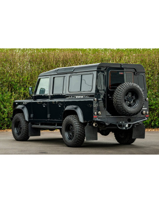 LAND ROVER DEFENDER 110 2003-2016 PEDANE LATERALI NERI MODELLO STILE SVX (Cod. AP-34465_A4x4)