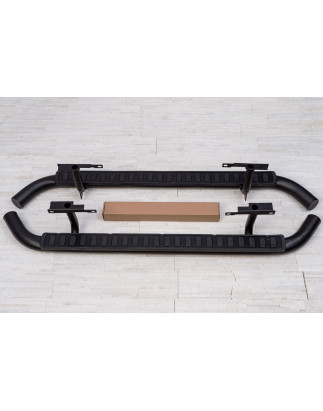 LAND ROVER DEFENDER 110 2003-2016 PEDANE LATERALI NERI MODELLO STILE SVX (Cod. AP-34465_A4x4)