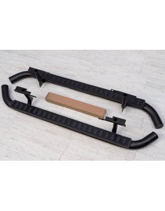 LAND ROVER DEFENDER 110 2003-2016 PEDANE LATERALI NERI MODELLO STILE SVX (Cod. AP-34465_A4x4)