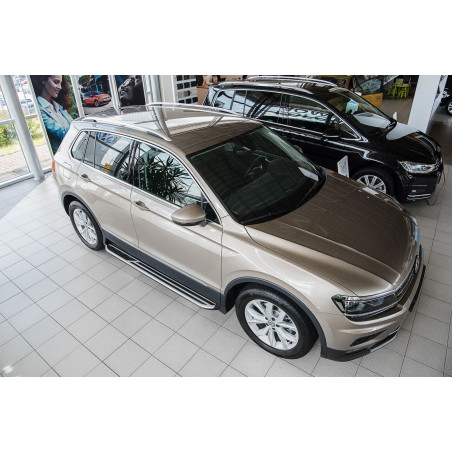 VOLKSWAGEN TIGUAN II AD1 2016+ PEDANE LATERALI SOTTOPORTA (Cod. AP-35506_A4x4)