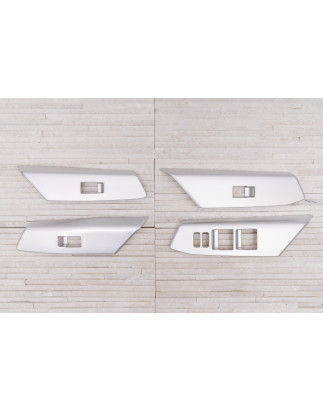 TOYOTA RAV4 IV 2013-2019 DECORATIVE ALLOGGIAMENTO INTERRUTTORI FINESTRINI (Cod. AP-36511_A4x4)