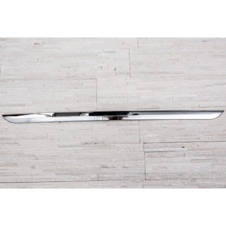 MERCEDES E-CLASS W213 2016-2020 PRE-RESTYLING DECORATIVA MODANATURA PORTELLONE BAGAGLIAIO (Cod. AP-3