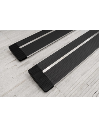 JEEP WRANGLER JK 2007-2018 4D PEDANE LATERALI SOTTOPORTA ELETTRICI (Cod. AP-44071_A4x4)
