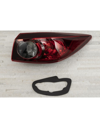 MAZDA 3 III BM 2014-2018 berlina FANALE POSTERIORE CARROZZERIA DESTRA BKC351150 / B45A51150 (Cod. AP