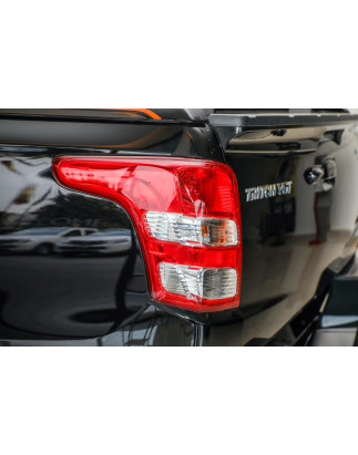 MITSUBISHI L200 / TRITON 2015-2019 PRE-RESTYLING FANALE POSTERIORE SINISTRA 6000607110 (Cod. AP-5092