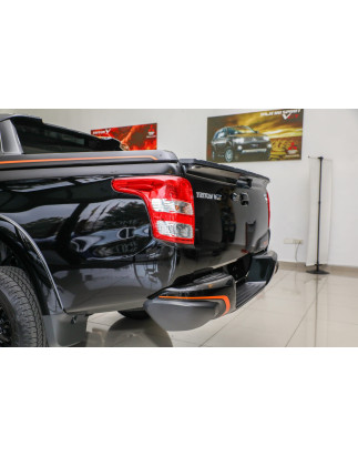 MITSUBISHI L200 / TRITON 2015-2019 PRE-RESTYLING FANALE POSTERIORE SINISTRA 6000607110 (Cod. AP-5092