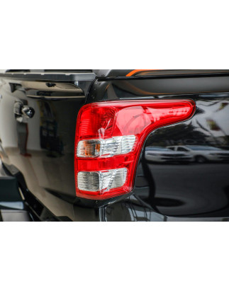 MITSUBISHI L200 / TRITON 2015-2019 PRE-RESTYLING FANALE POSTERIORE DESTRA 6000607109 (Cod. AP-50921_