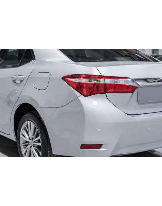 TOYOTA COROLLA XI E16 2013-2016 berlina PRE-RESTYLING FARO PORTELLONE POSTERIORE SINISTRA 8159102530
