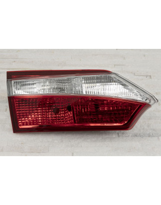TOYOTA COROLLA XI E16 2013-2016 berlina PRE-RESTYLING FARO PORTELLONE POSTERIORE SINISTRA 8159102530