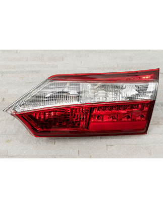 TOYOTA COROLLA XI E16 2013-2016 berlina PRE-RESTYLING FARO PORTELLONE POSTERIORE LED DESTRA 81581025