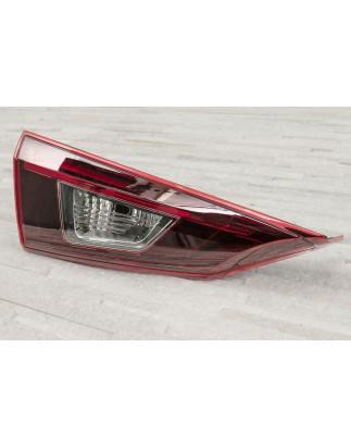 MAZDA 3 III BM 2014-2018 berlina FARO PORTELLONE POSTERIORE SINISTRA B45B513F0 (Cod. AP-51183_A4x4)