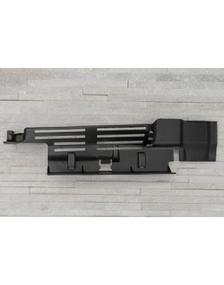 MERCEDES A-CLASS W176 2012-2015 PRE-RESTYLING DESTRA PROTEZIONE PANNELLO FRONTALE A2466870407 (Cod. 